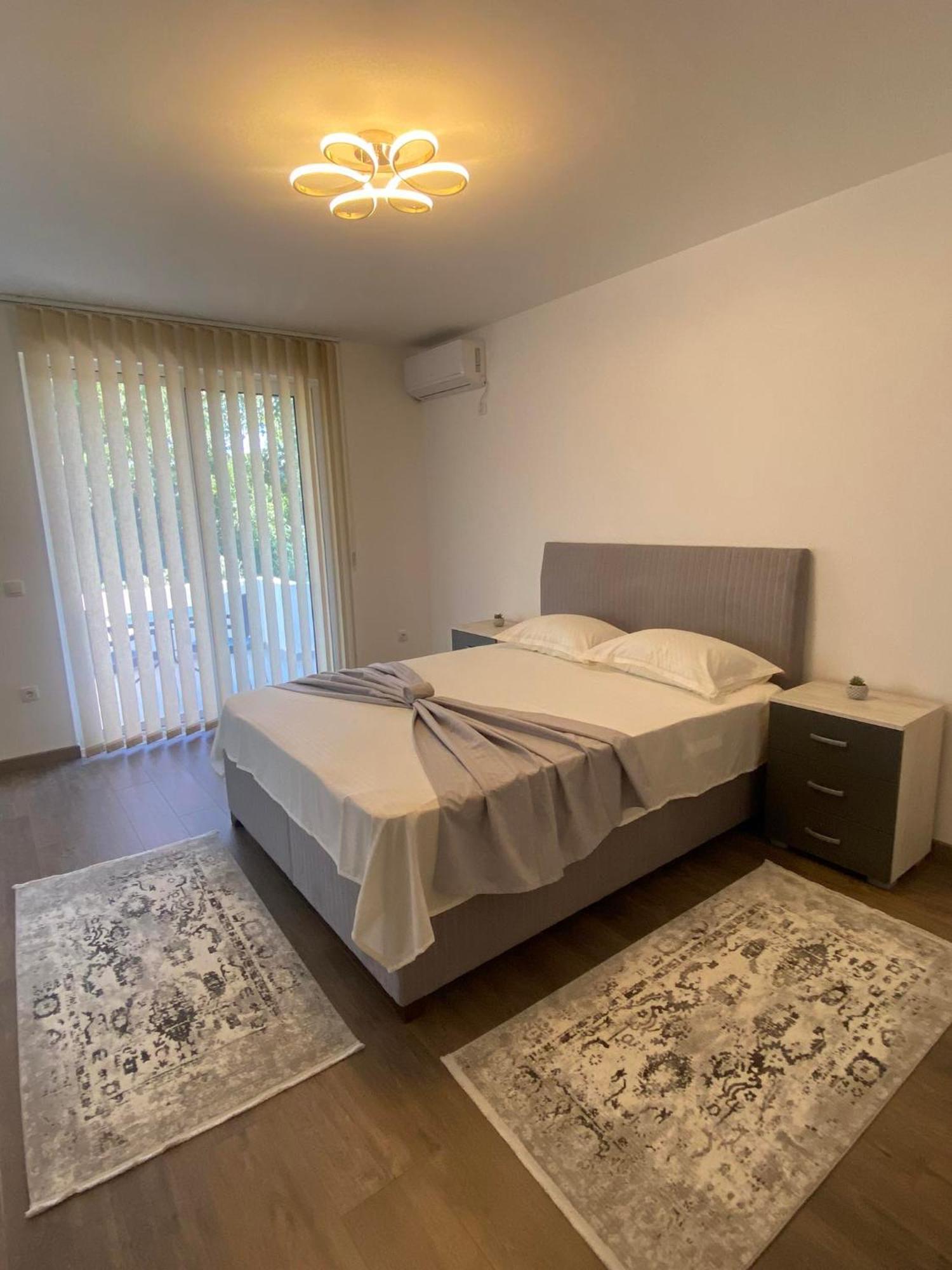 Casa Gazi Hotel Ulcinj Exterior photo